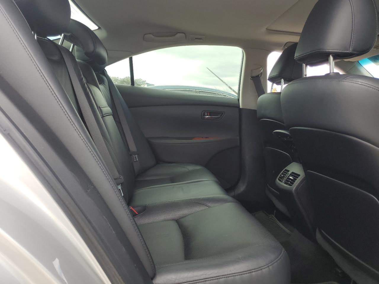 2008 Lexus ES - Image 10