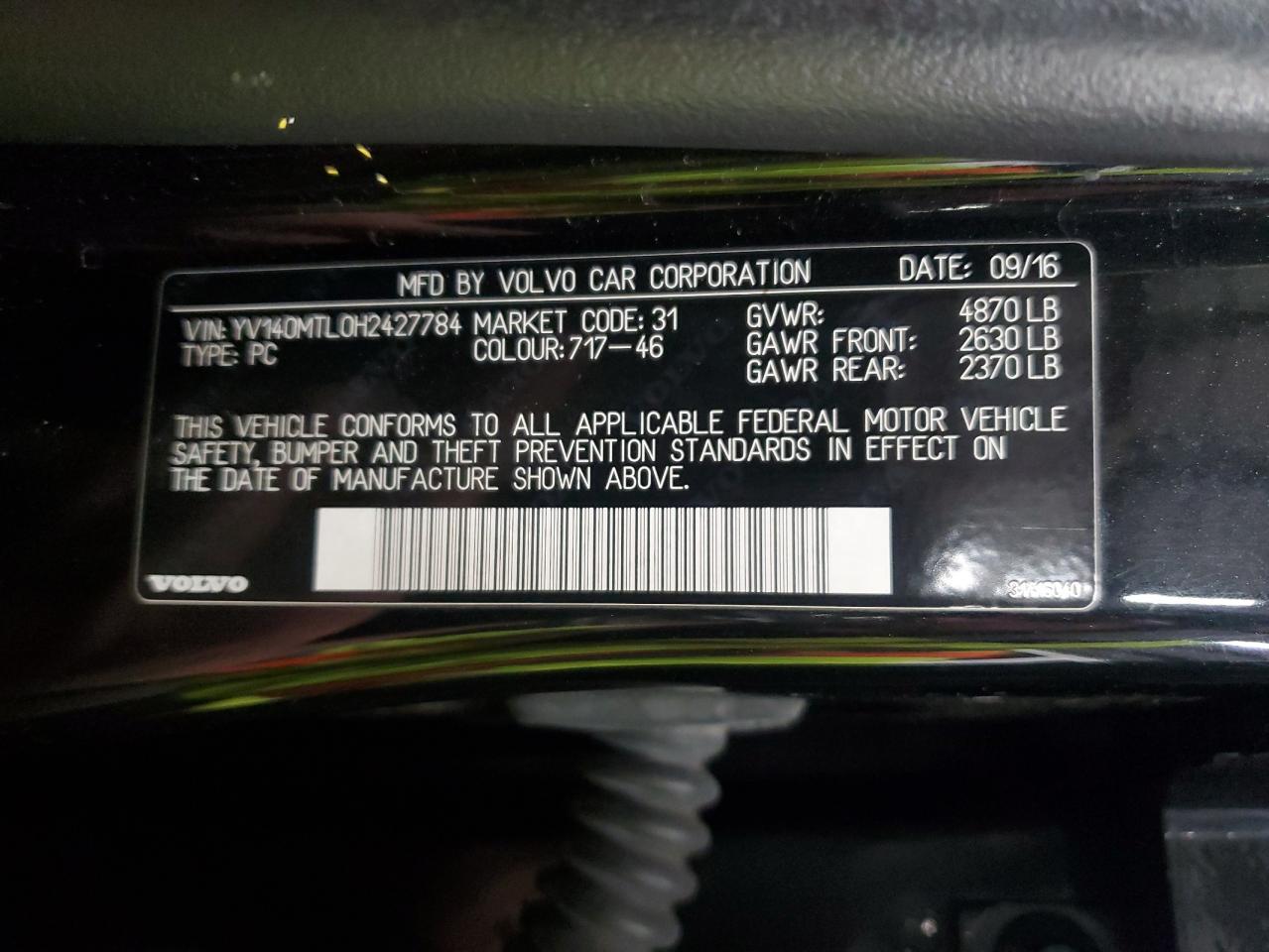 2017 Volvo S60 - Image 12