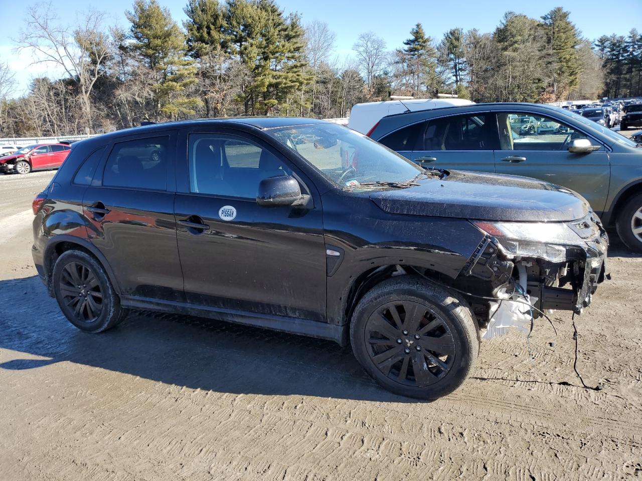 2021 Mitsubishi Outlander - Image 4