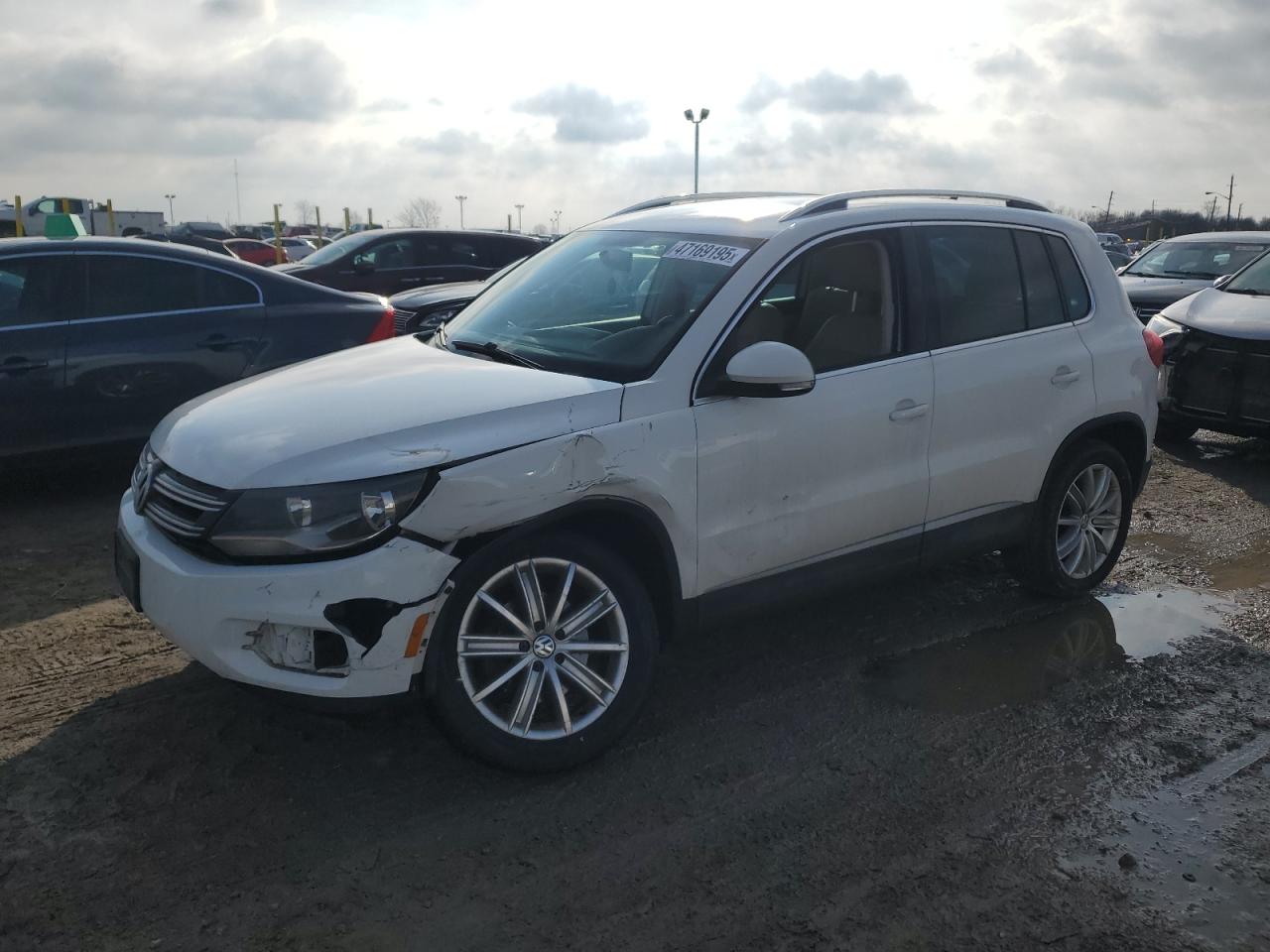 2014 Volkswagen Tiguan S for Sale in Indianapolis, IN - Front End