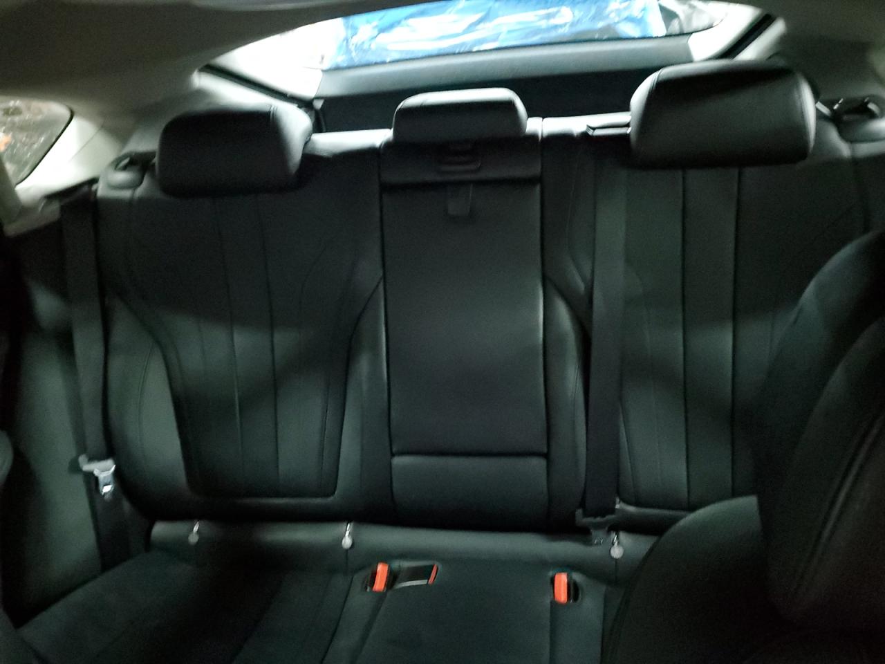 2015 BMW X6 - Image 10