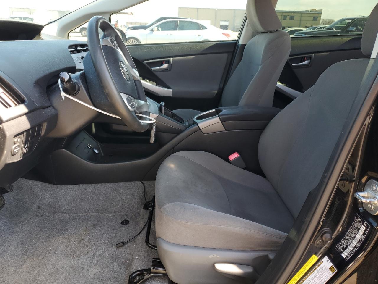 2013 Toyota Prius - Image 7