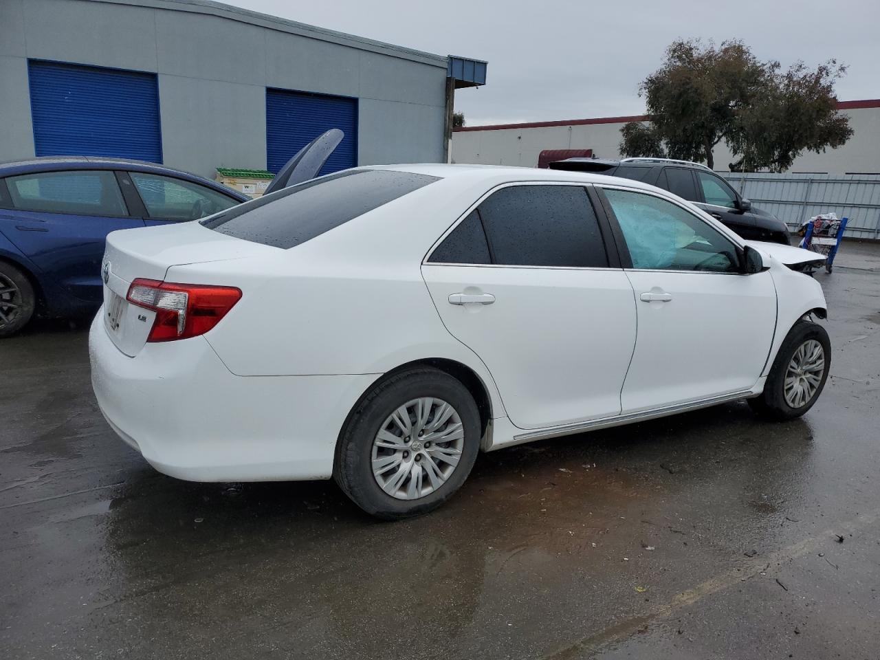 2012 Toyota Camry - Image 3