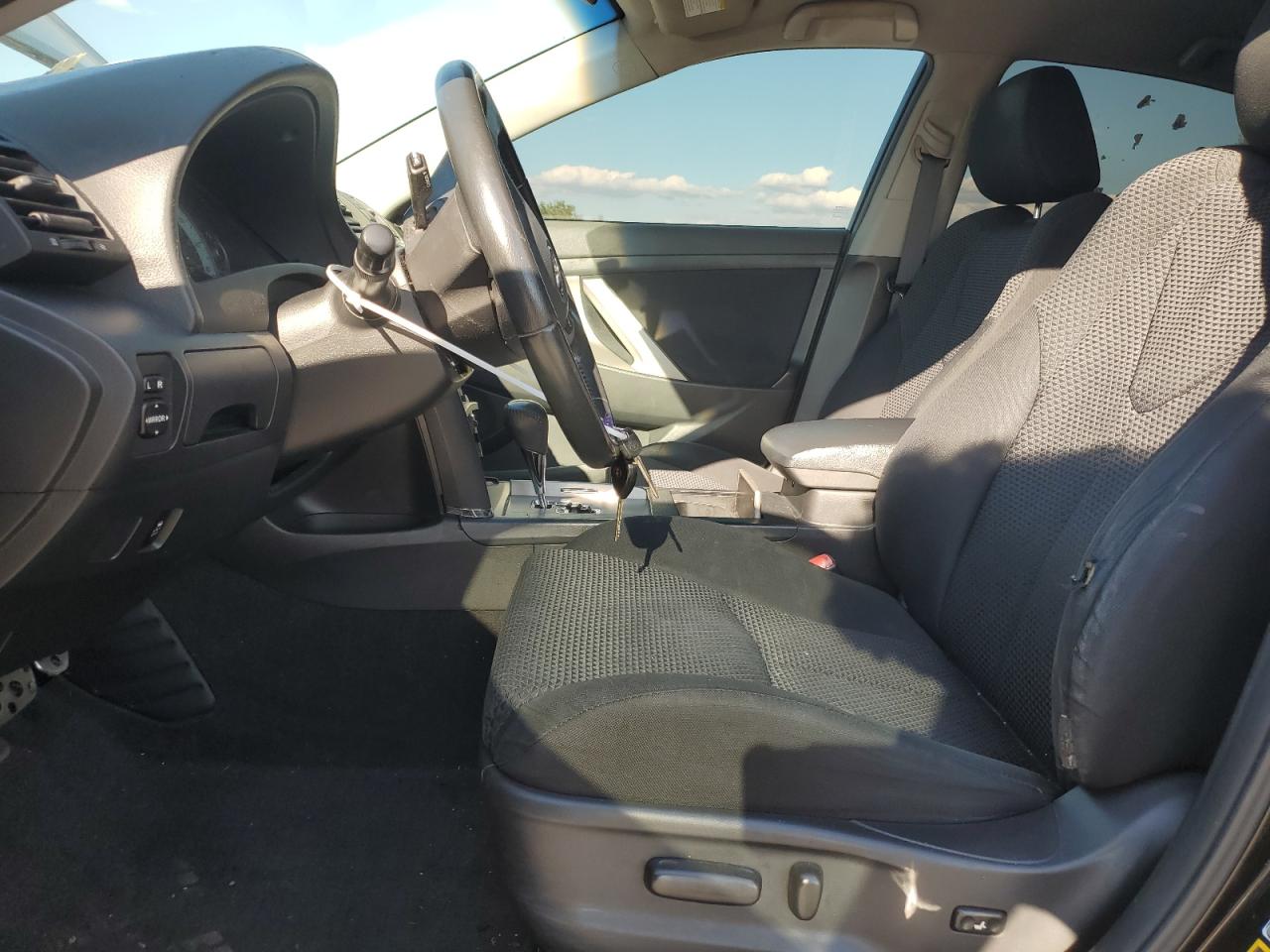 2010 Toyota Camry - Image 7