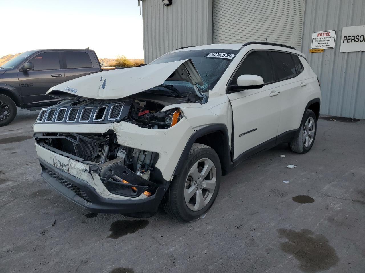 2019 Jeep Compass - Image 1