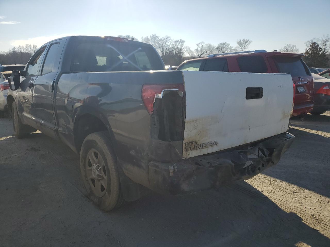 2013 Toyota Tundra - Image 2
