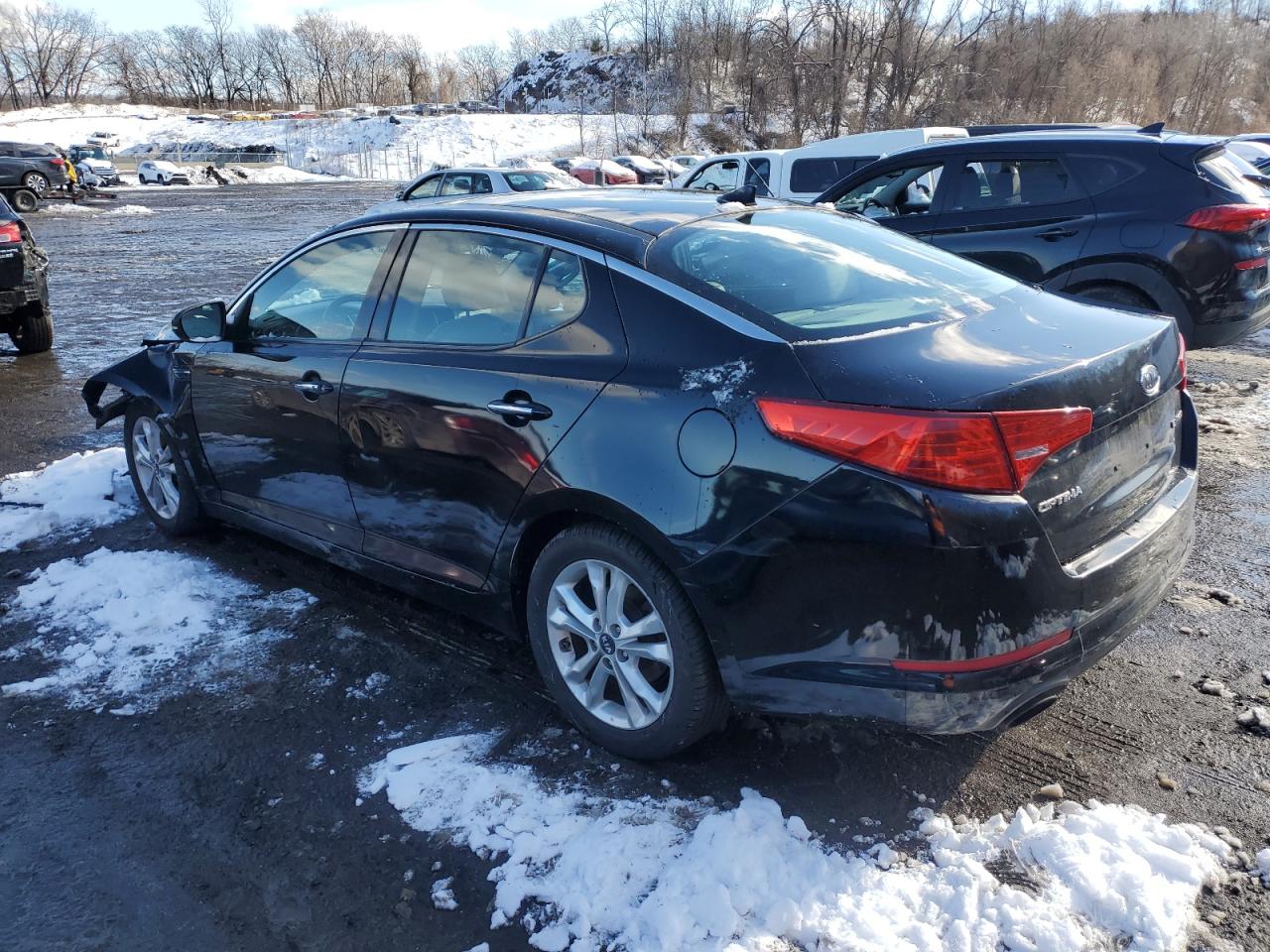 2011 Kia Optima - Image 2