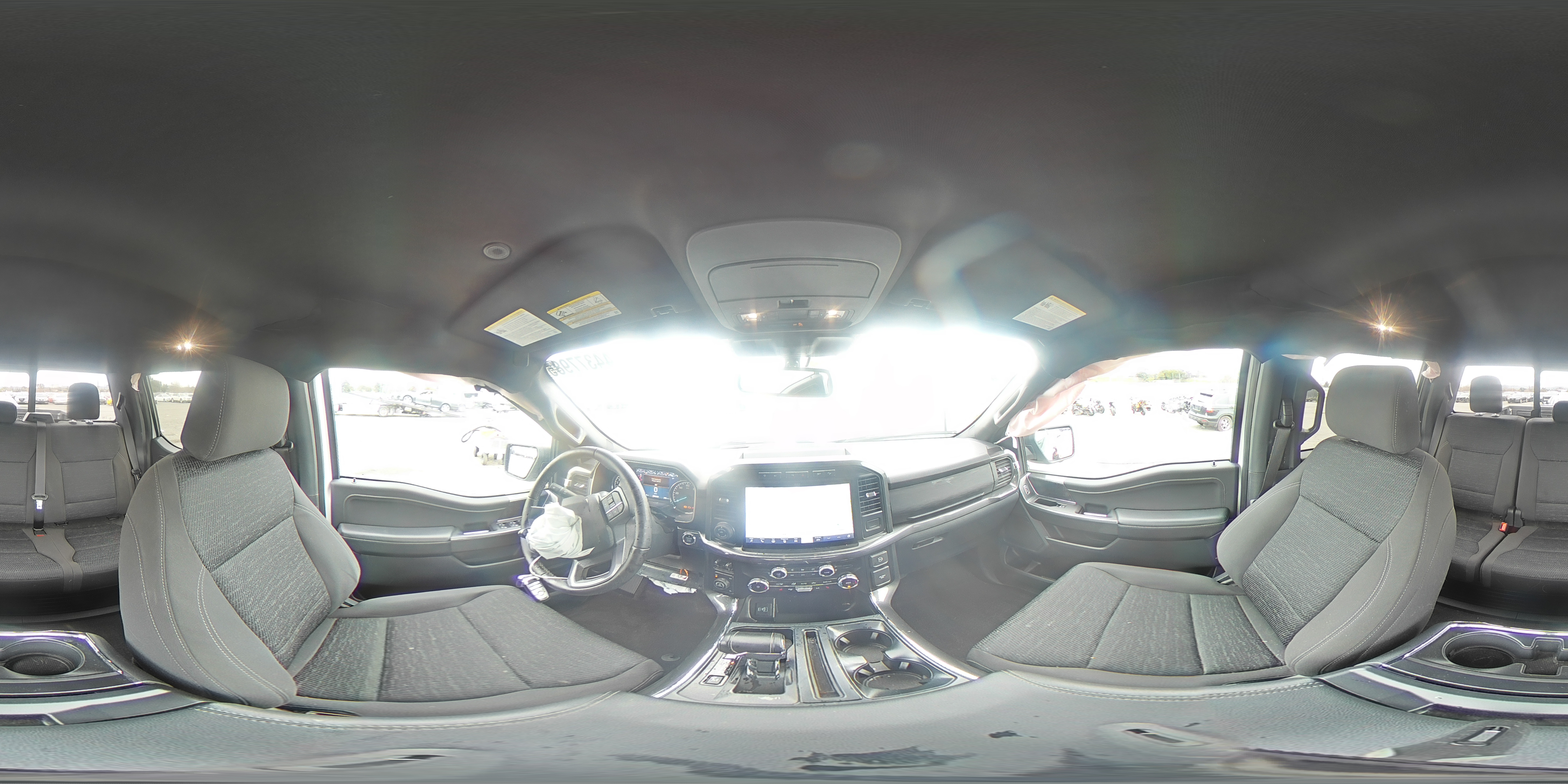 2023 Ford F-150 - Image 13