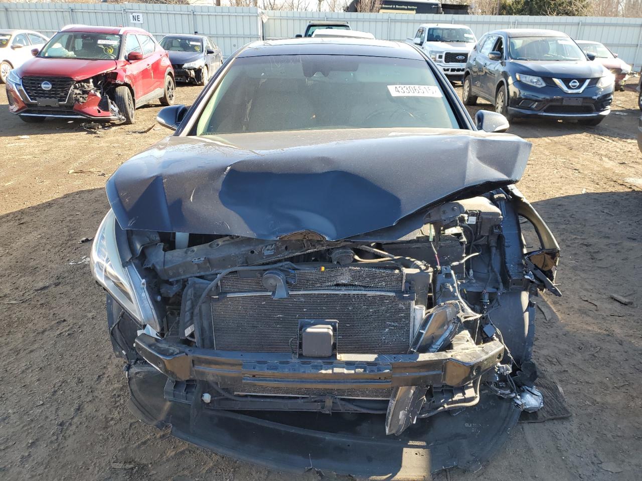 2017 Hyundai Sonata - Image 5