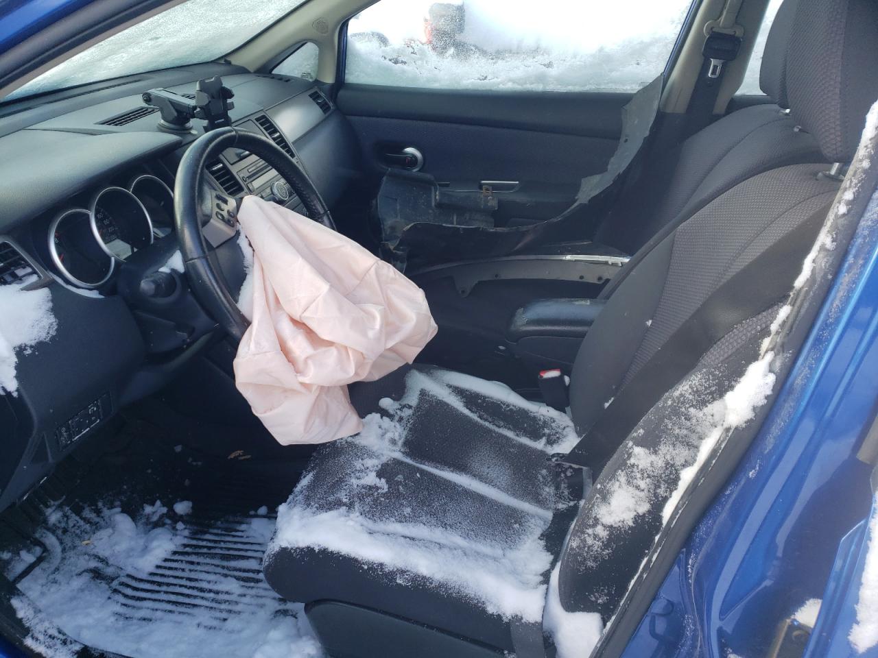 2009 Nissan Versa - Image 7