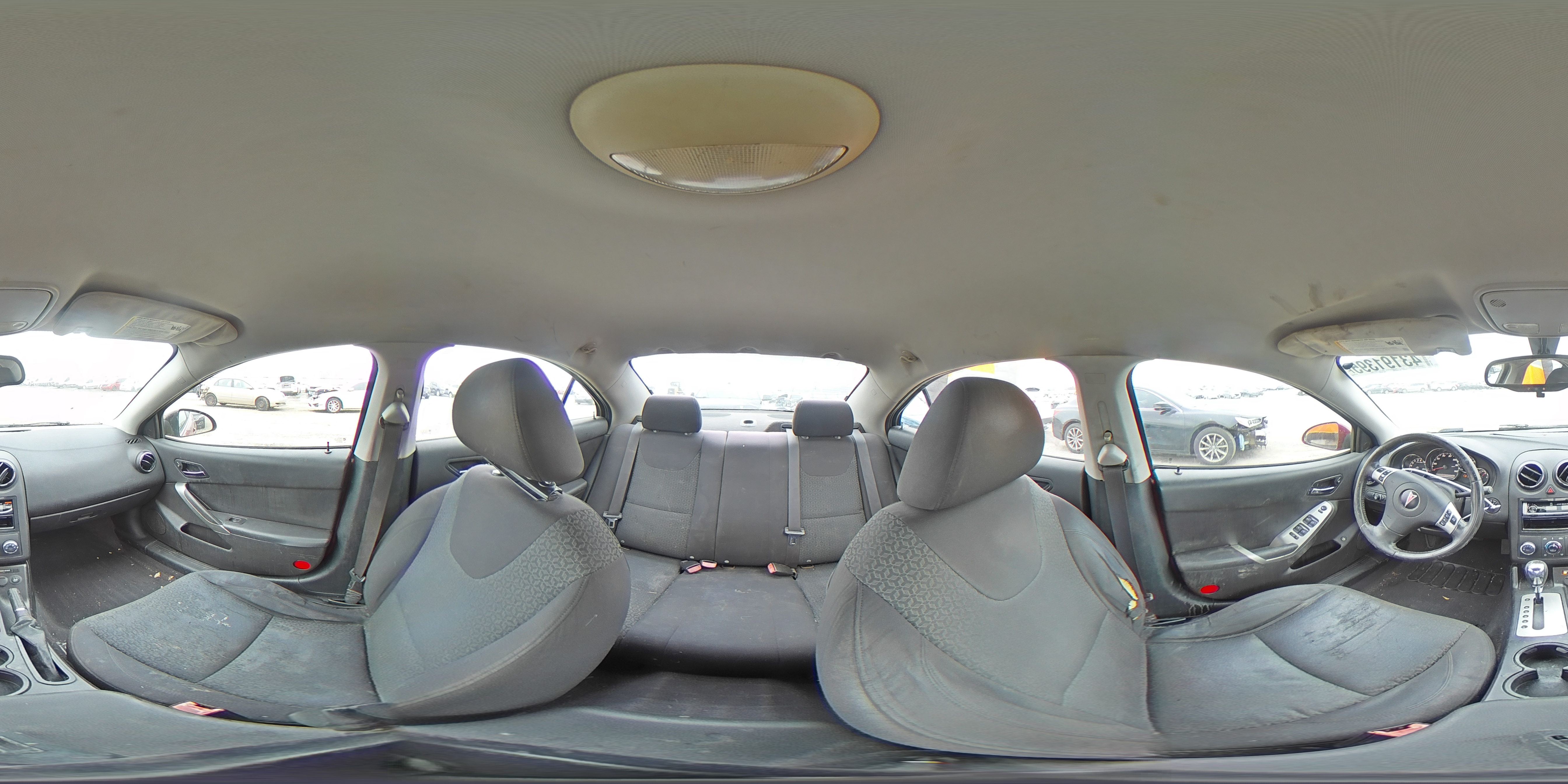 2010 Pontiac G6 - Image 12