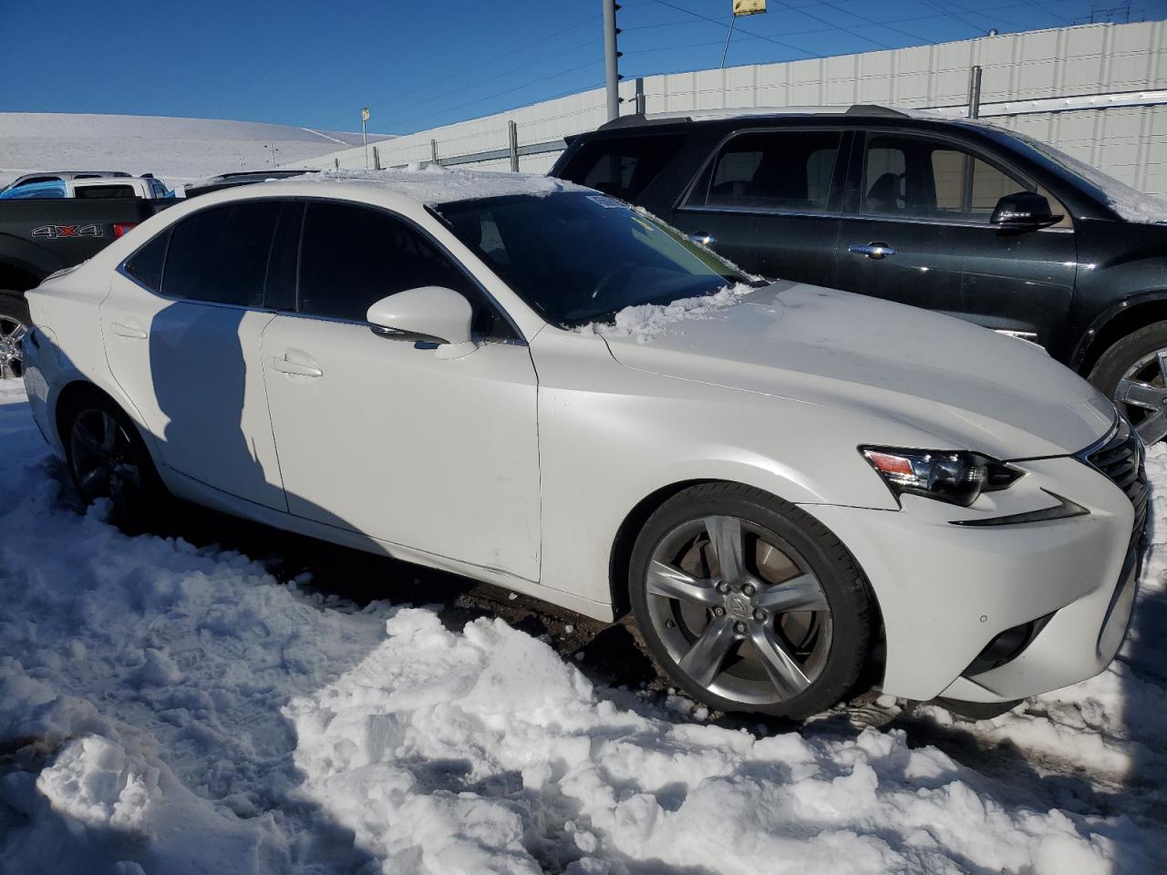 2015 Lexus IS - Image 4