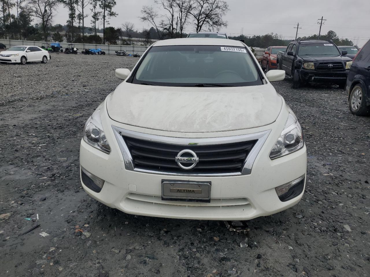 2014 Nissan Altima - Image 5