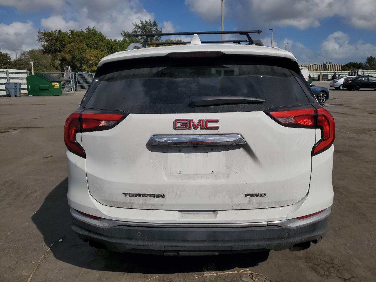 2018 GMC Terrain - Image 6