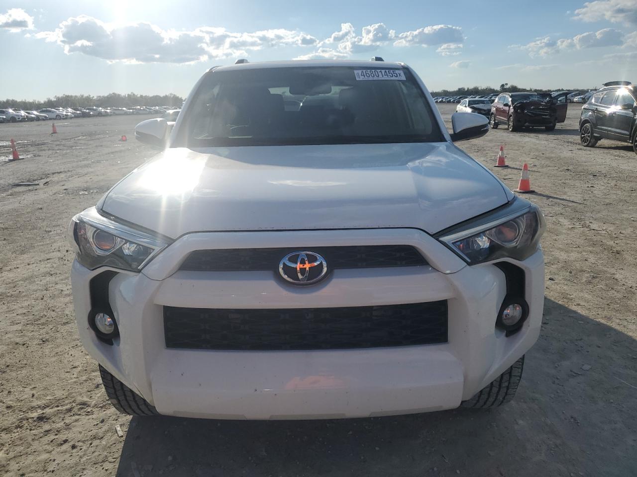 2019 Toyota 4Runner - Image 5