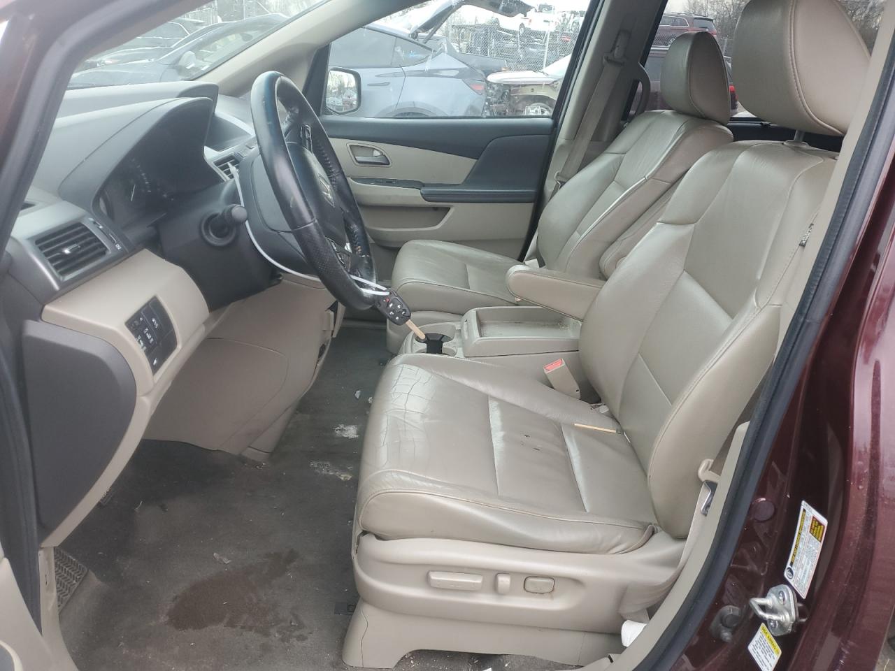 2011 Honda Odyssey - Image 7