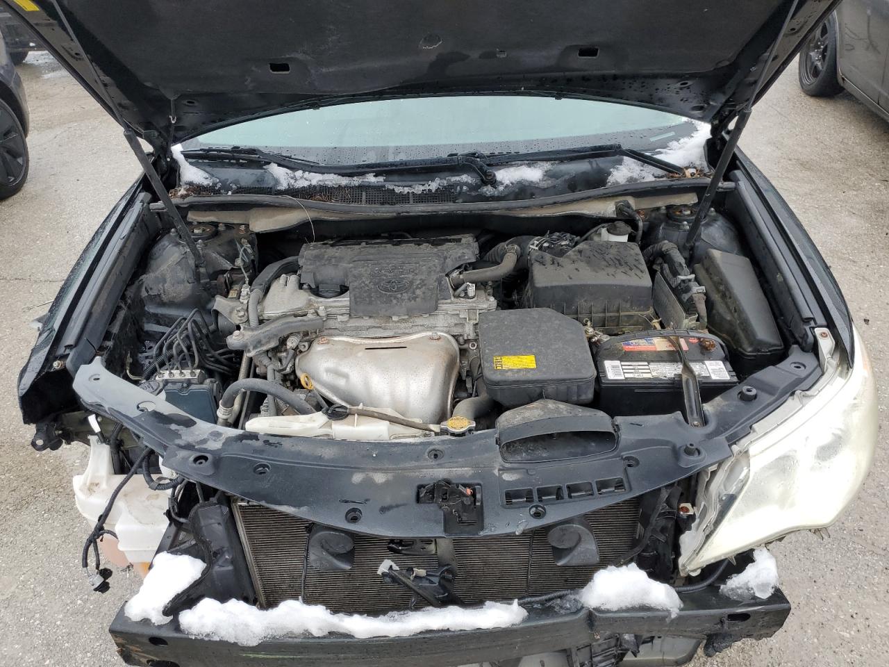 2012 Toyota Camry - Image 11