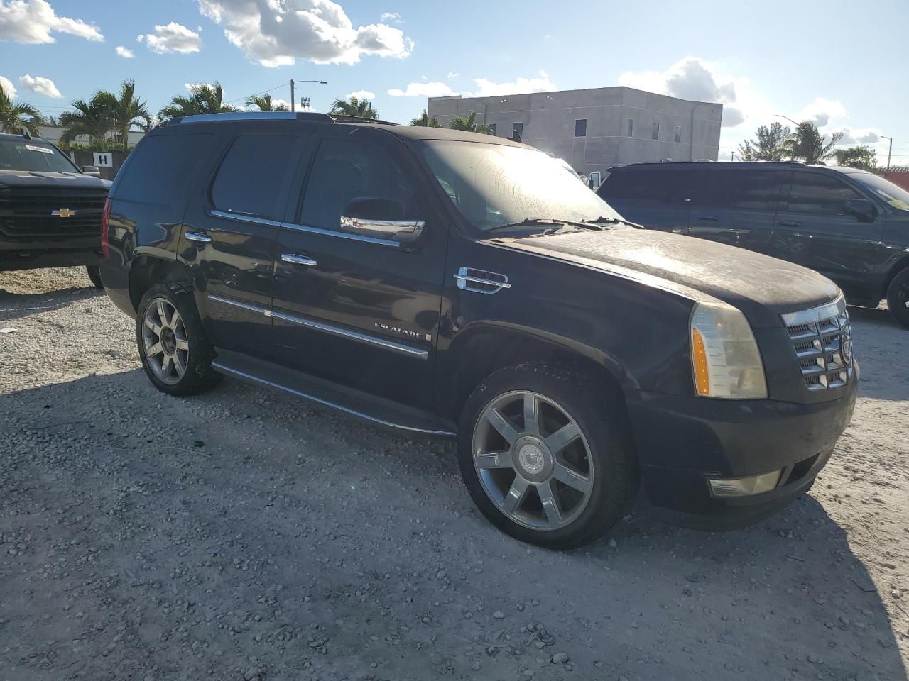2007 Cadillac Escalade - Image 4