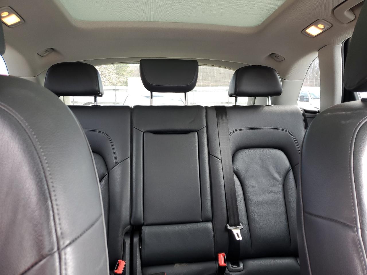 2015 Audi Q5 - Image 10