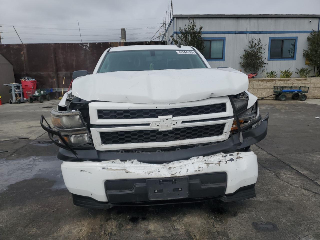 2015 Chevrolet Silverado - Image 5