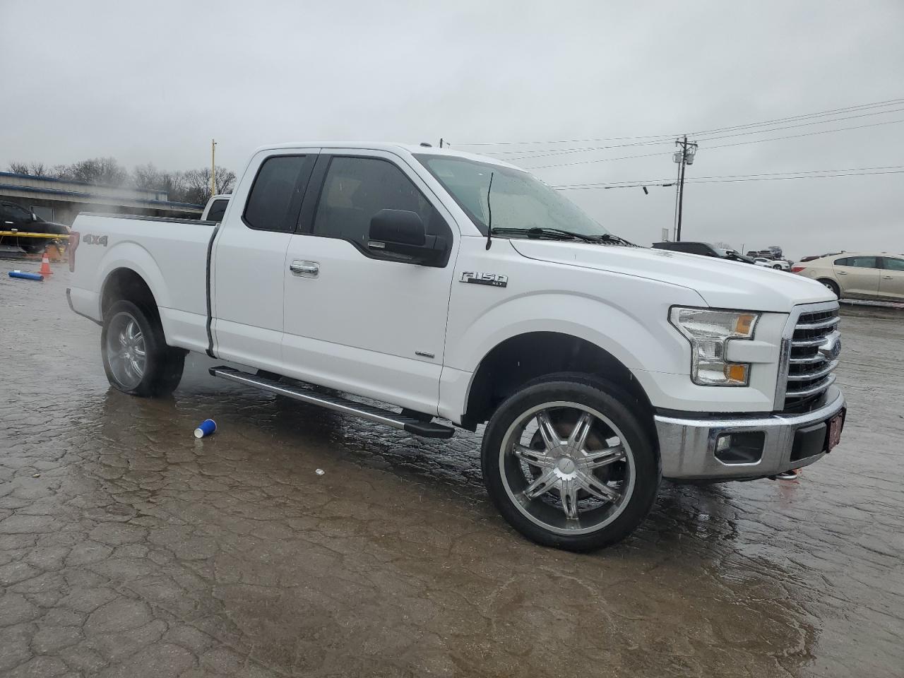 2015 Ford F-150 - Image 4