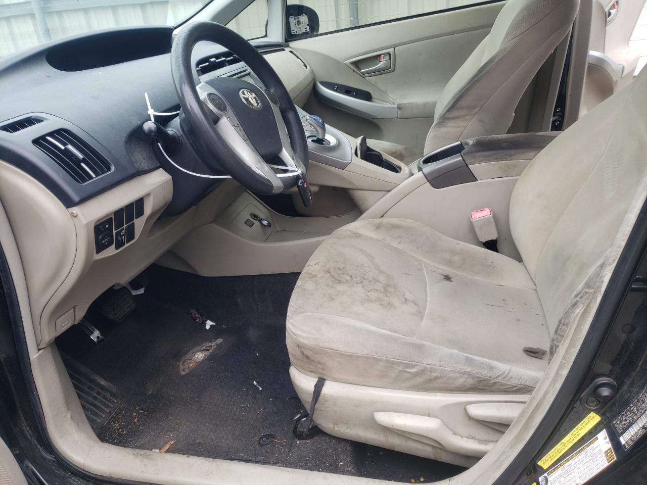 2012 Toyota Prius - Image 7