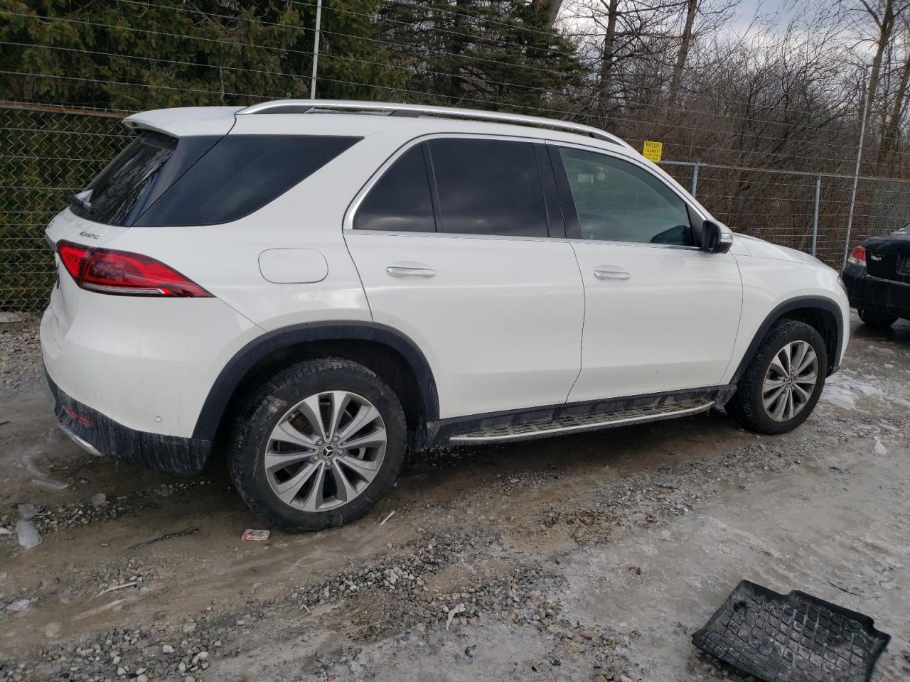 2020 Mercedes-Benz GLE - Image 3