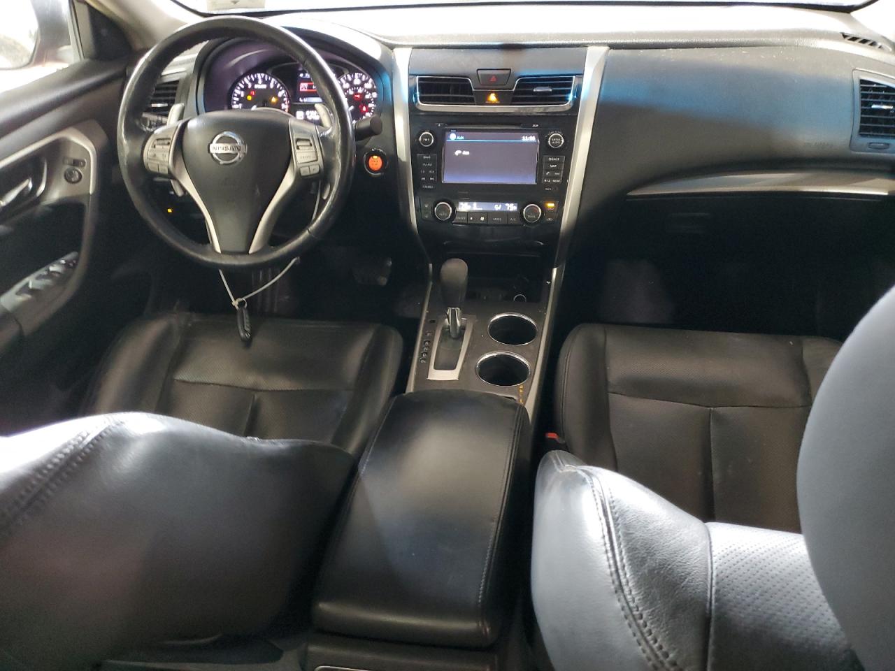 2013 Nissan Altima - Image 8