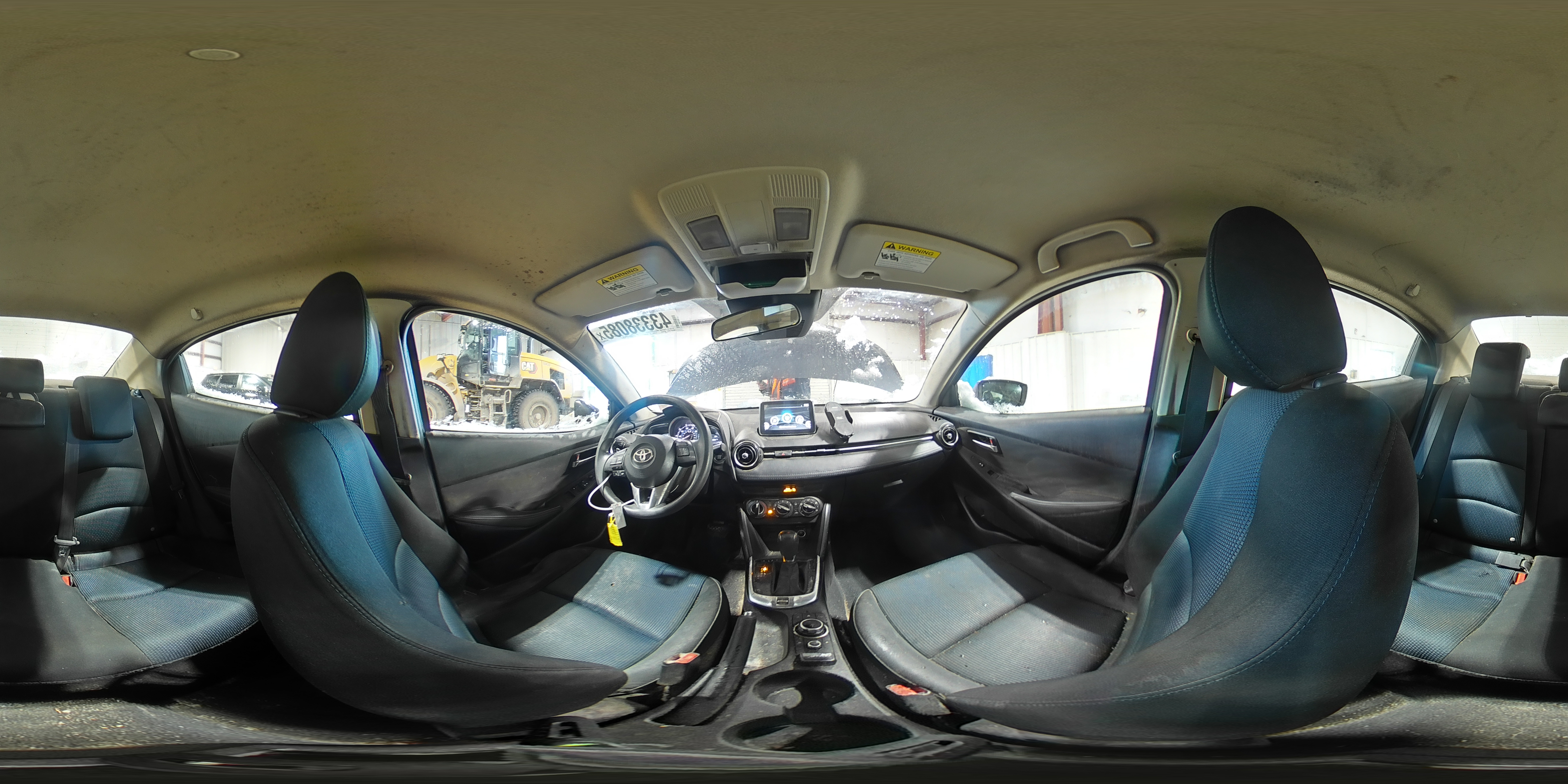 2017 Toyota Yaris - Image 14
