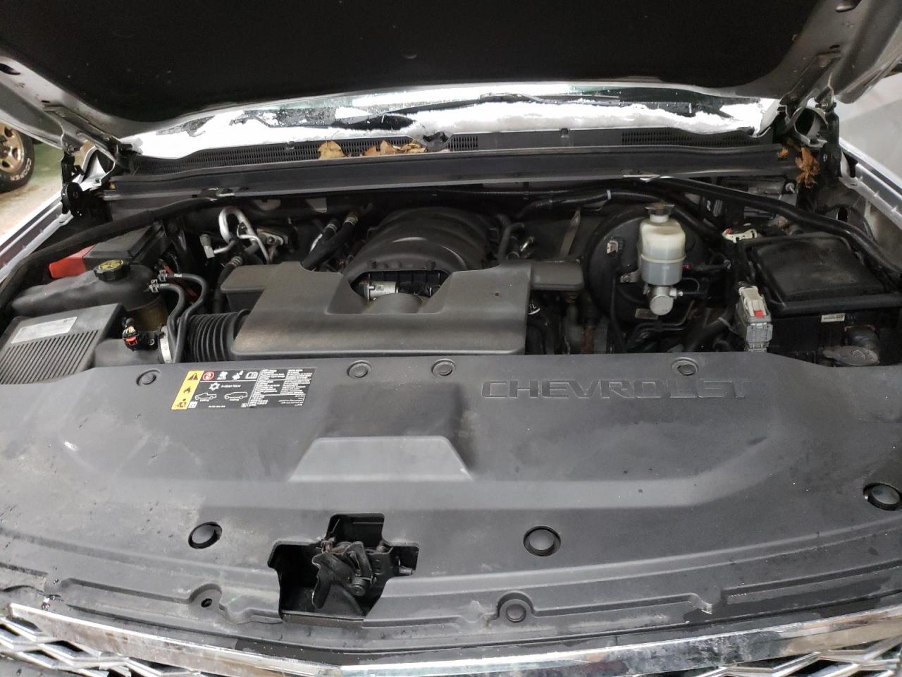 2019 Chevrolet Suburban - Image 12