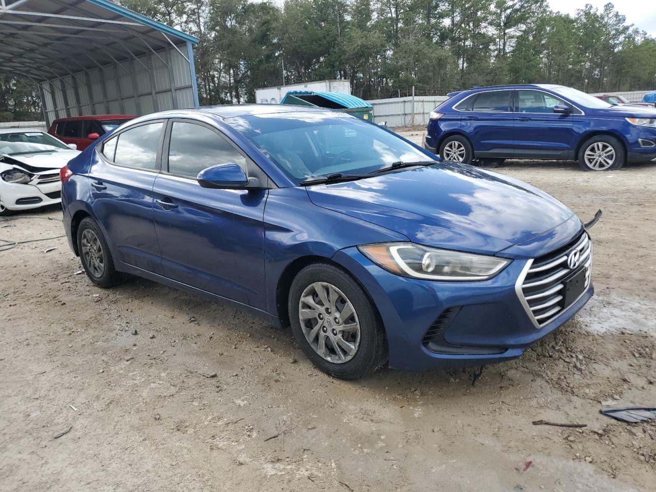 2017 Hyundai Elantra - Image 4