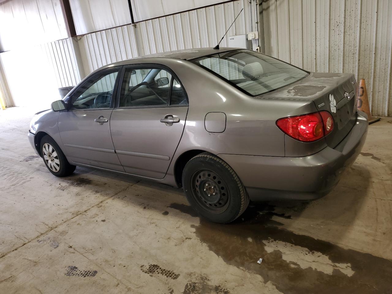 2004 Toyota Corolla - Image 2