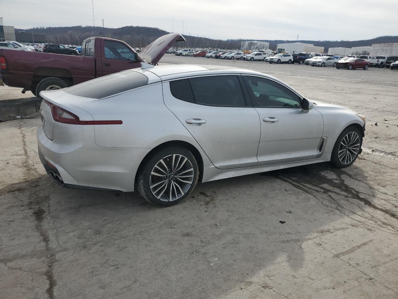 2018 Kia Stinger - Image 3