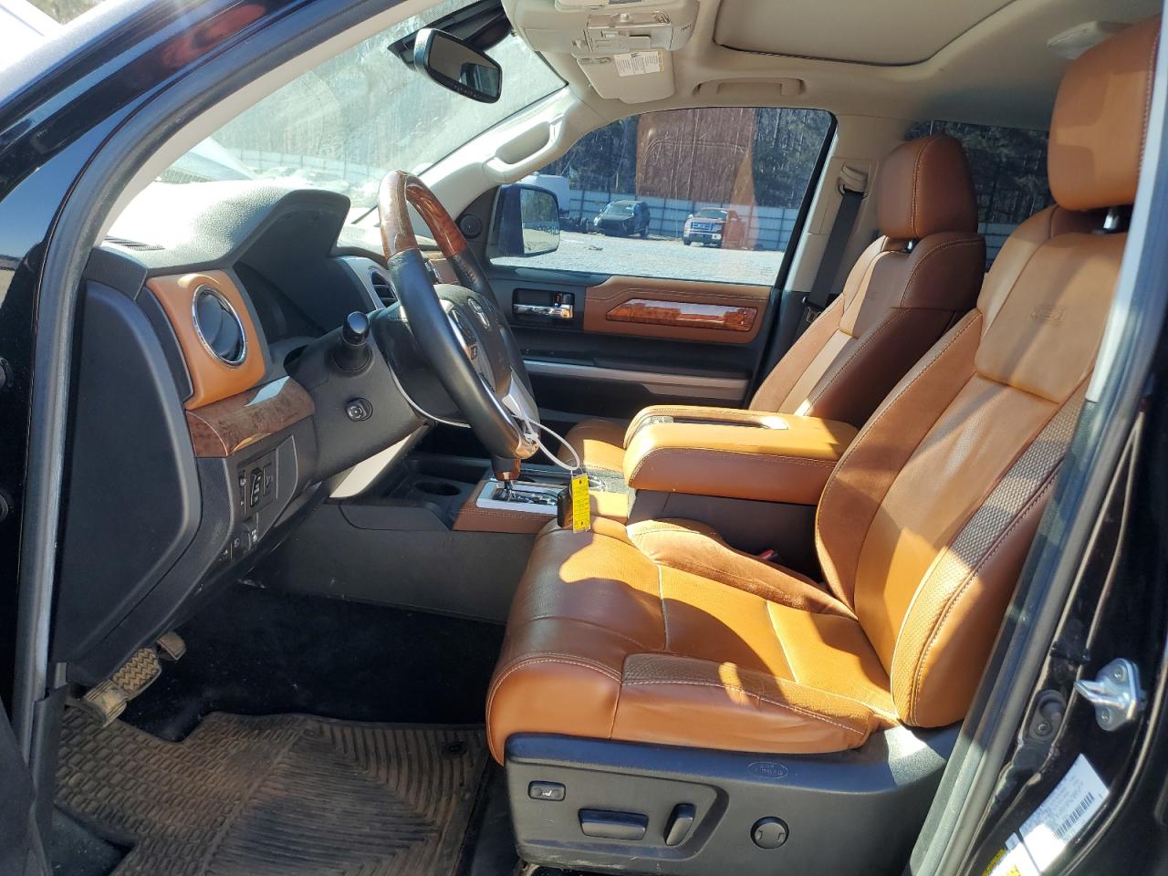 2021 Toyota Tundra - Image 7