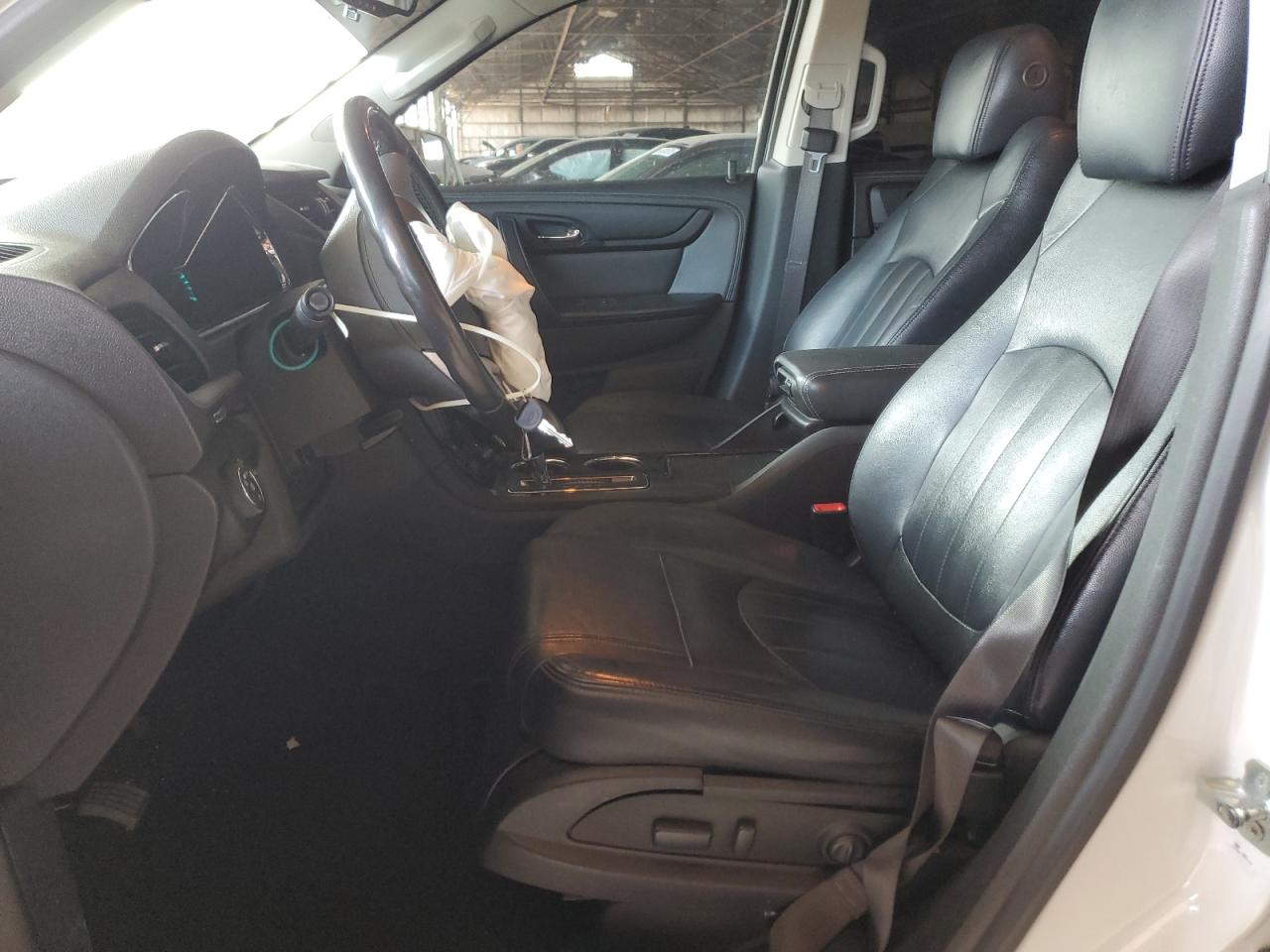 2017 Chevrolet Traverse - Image 7