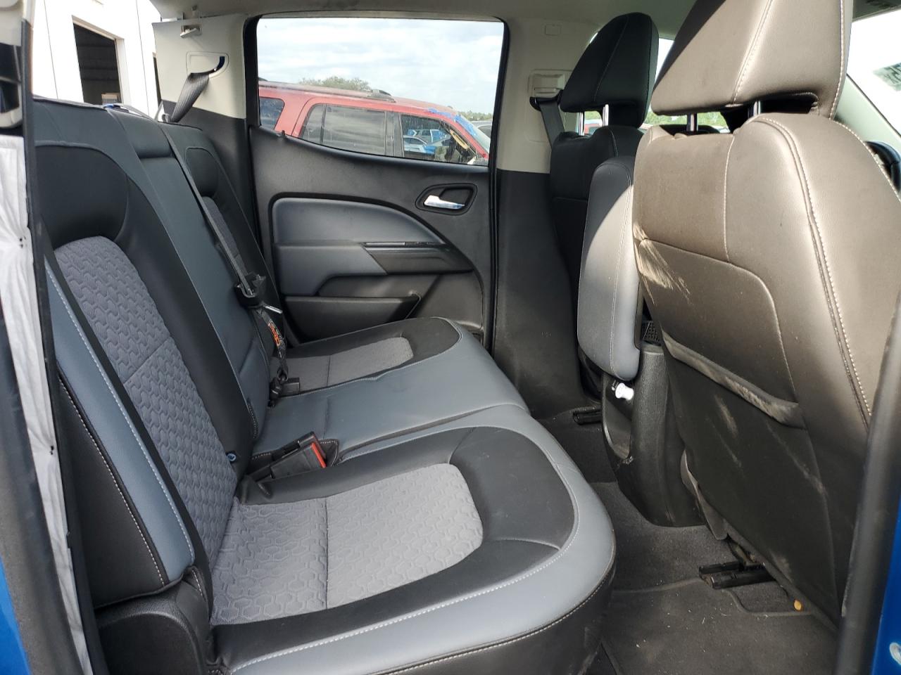2021 Chevrolet Colorado - Image 10
