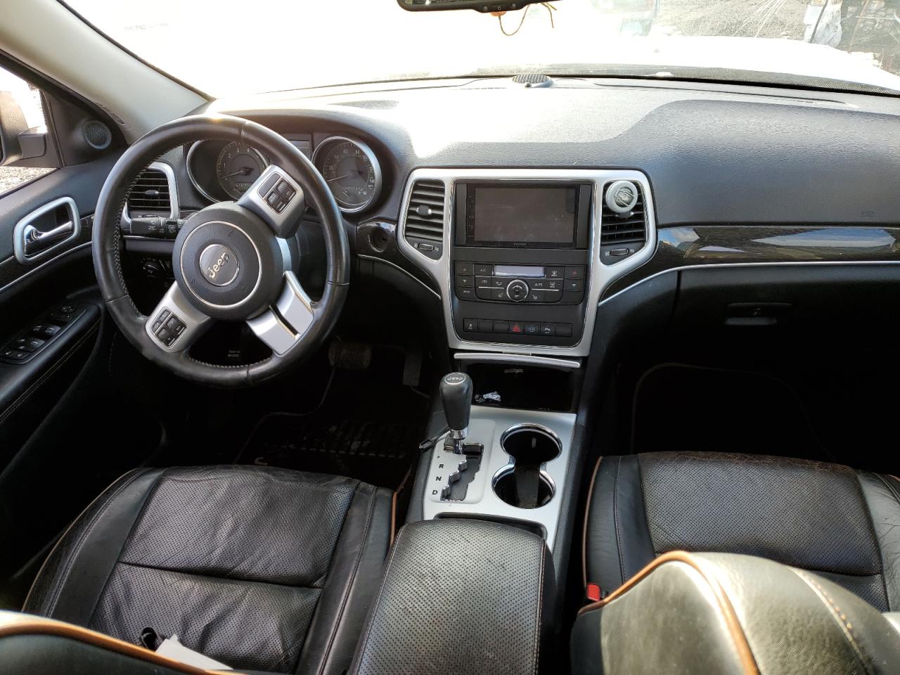 2011 Jeep Grand Cherokee - Image 8