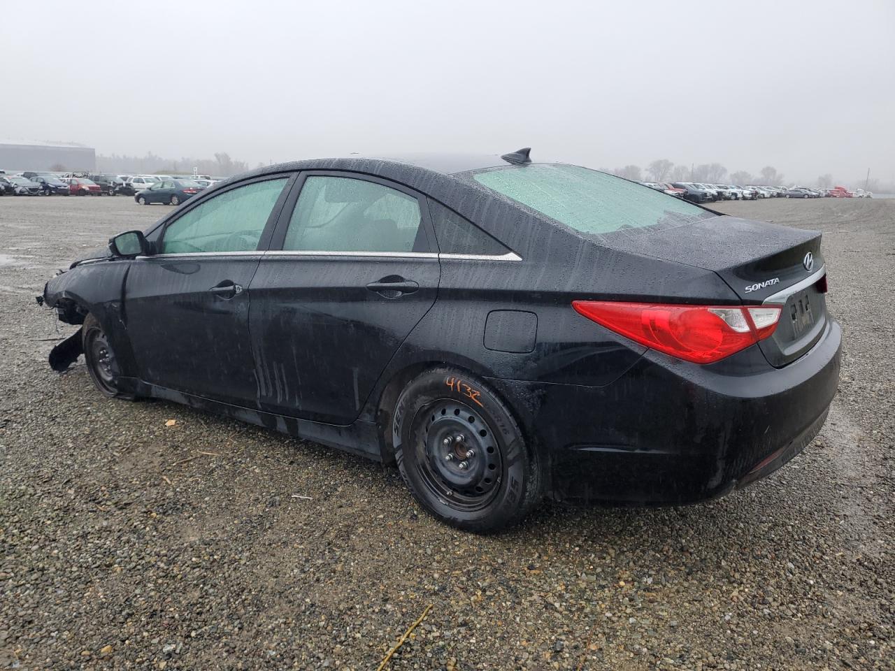 2013 Hyundai Sonata - Image 2
