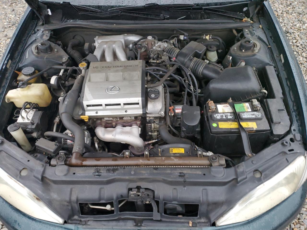 1997 Lexus ES - Image 12