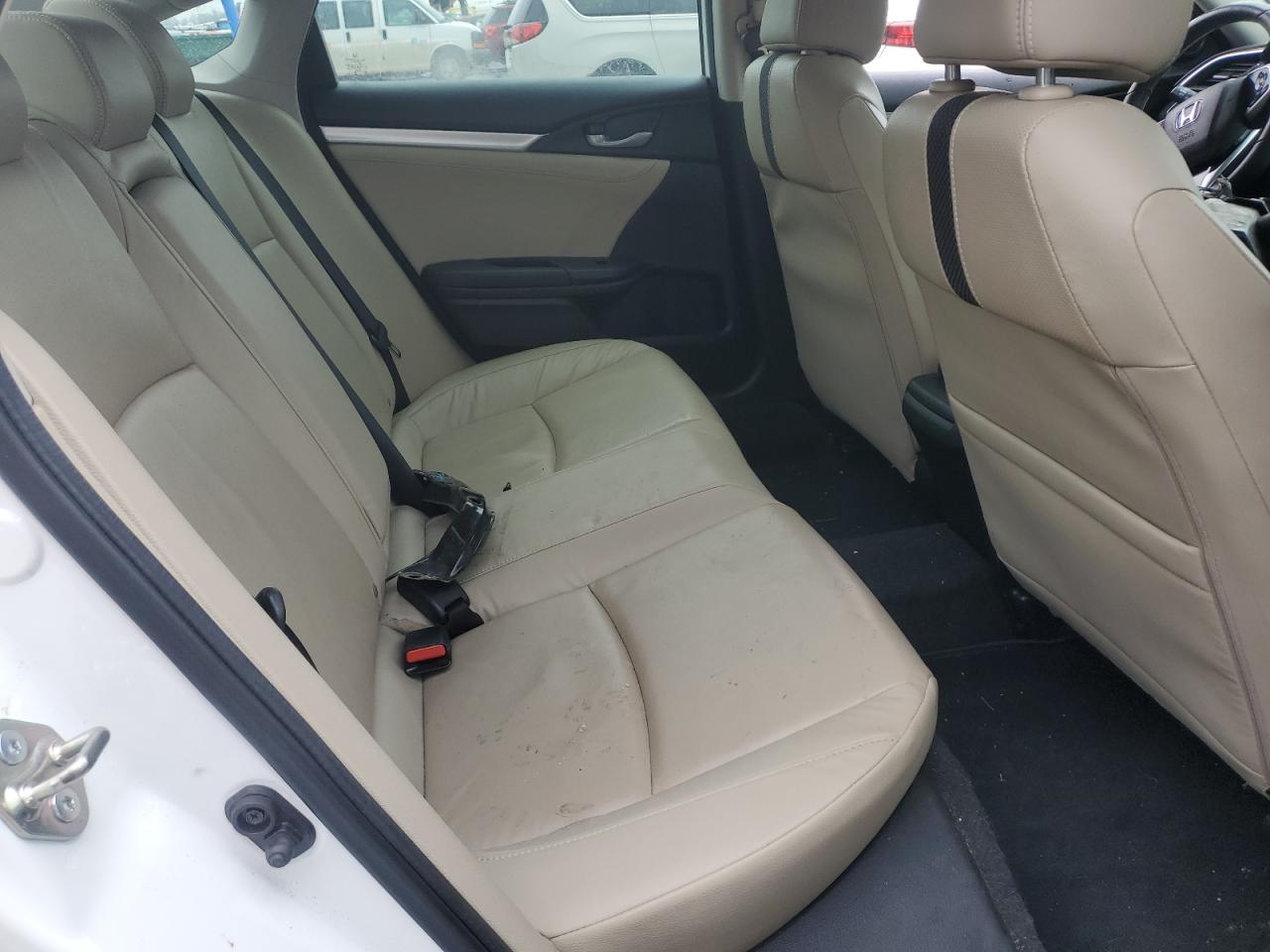 2019 Honda Civic - Image 10