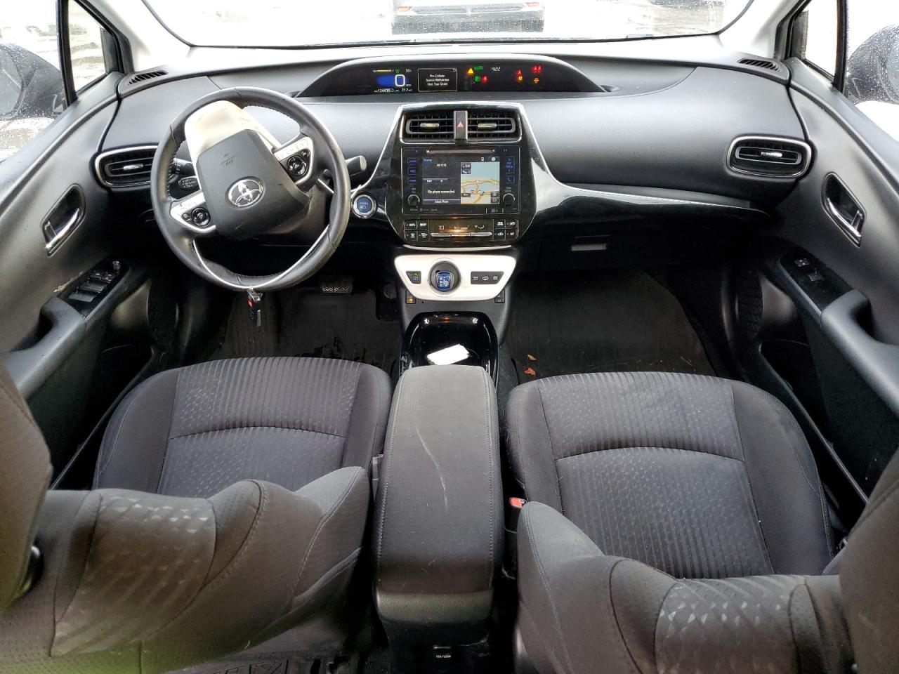 2019 Toyota Prius - Image 8