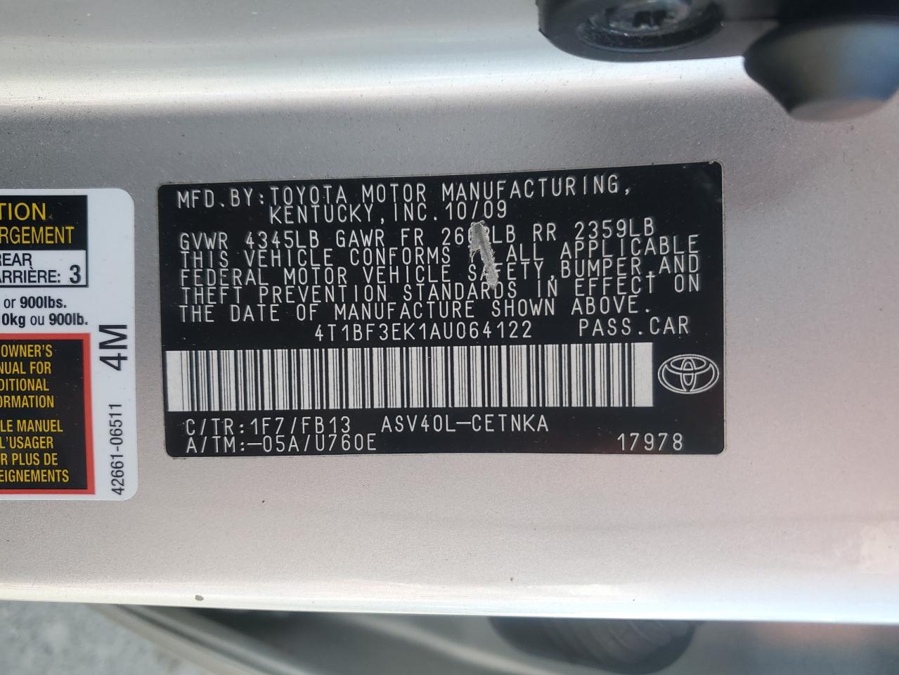 2010 Toyota Camry - Image 13