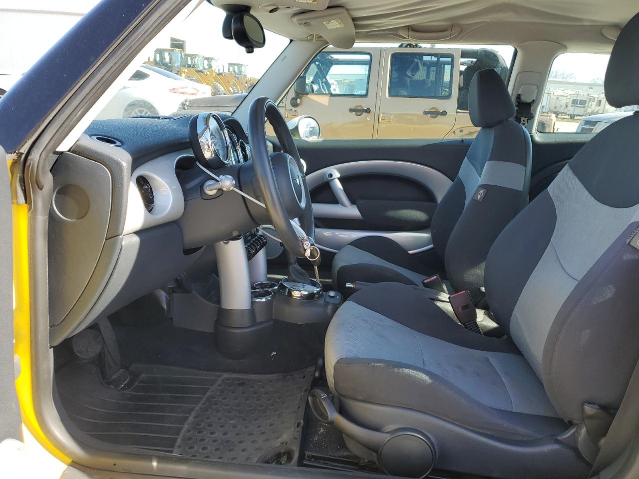 2005 MINI Cooper - Image 7