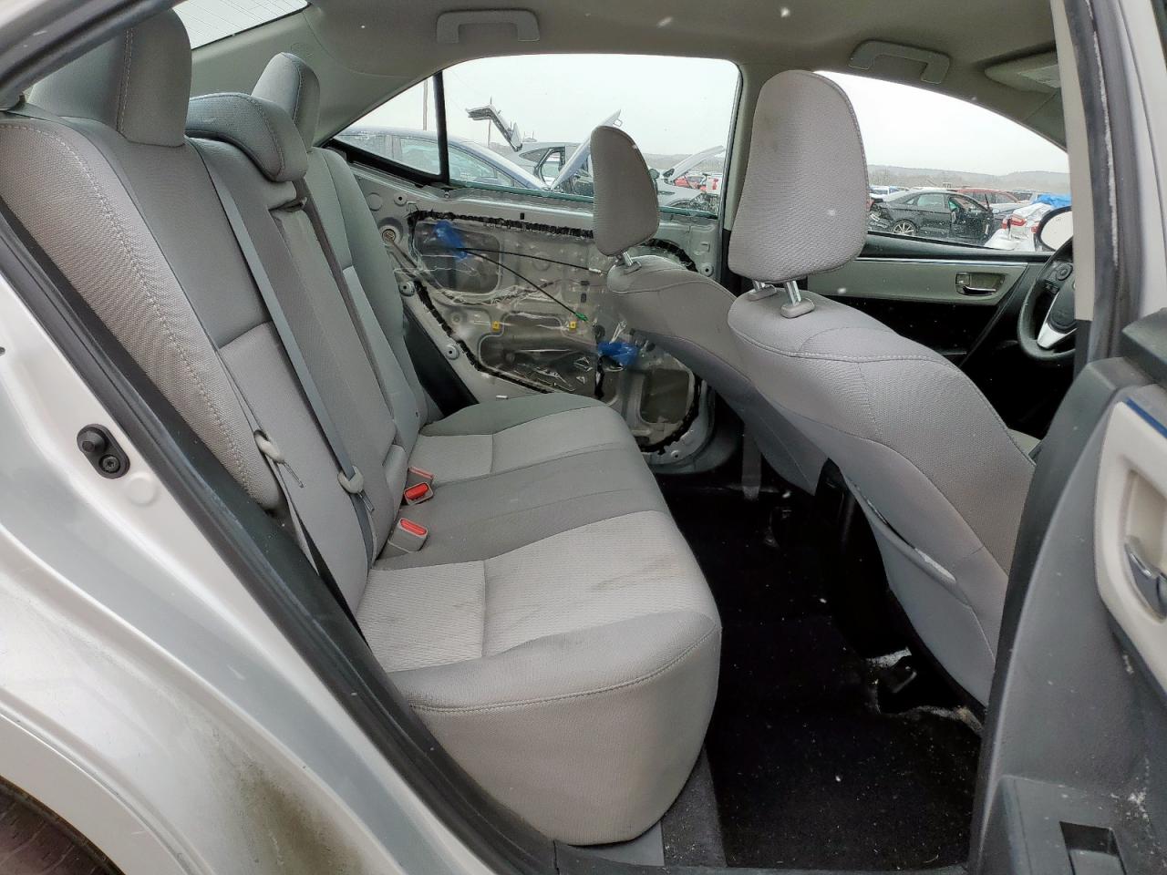 2015 Toyota Corolla - Image 10