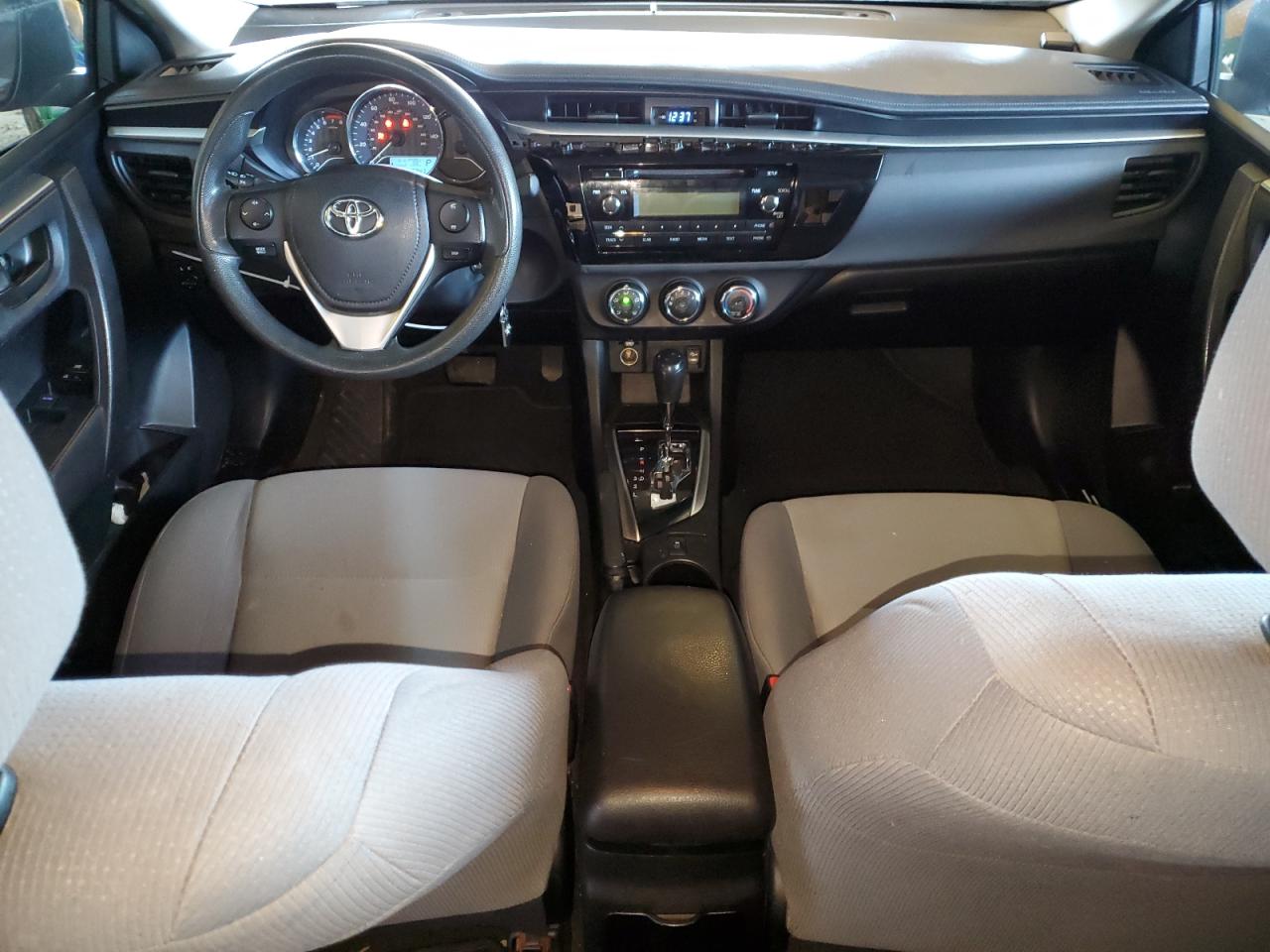 2015 Toyota Corolla - Image 8