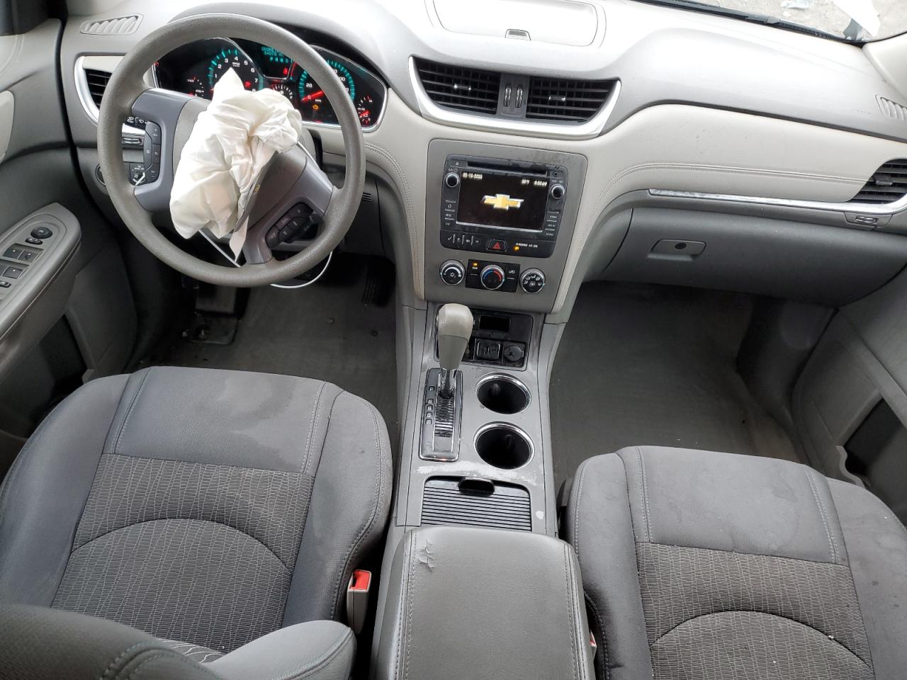 2017 Chevrolet Traverse - Image 8