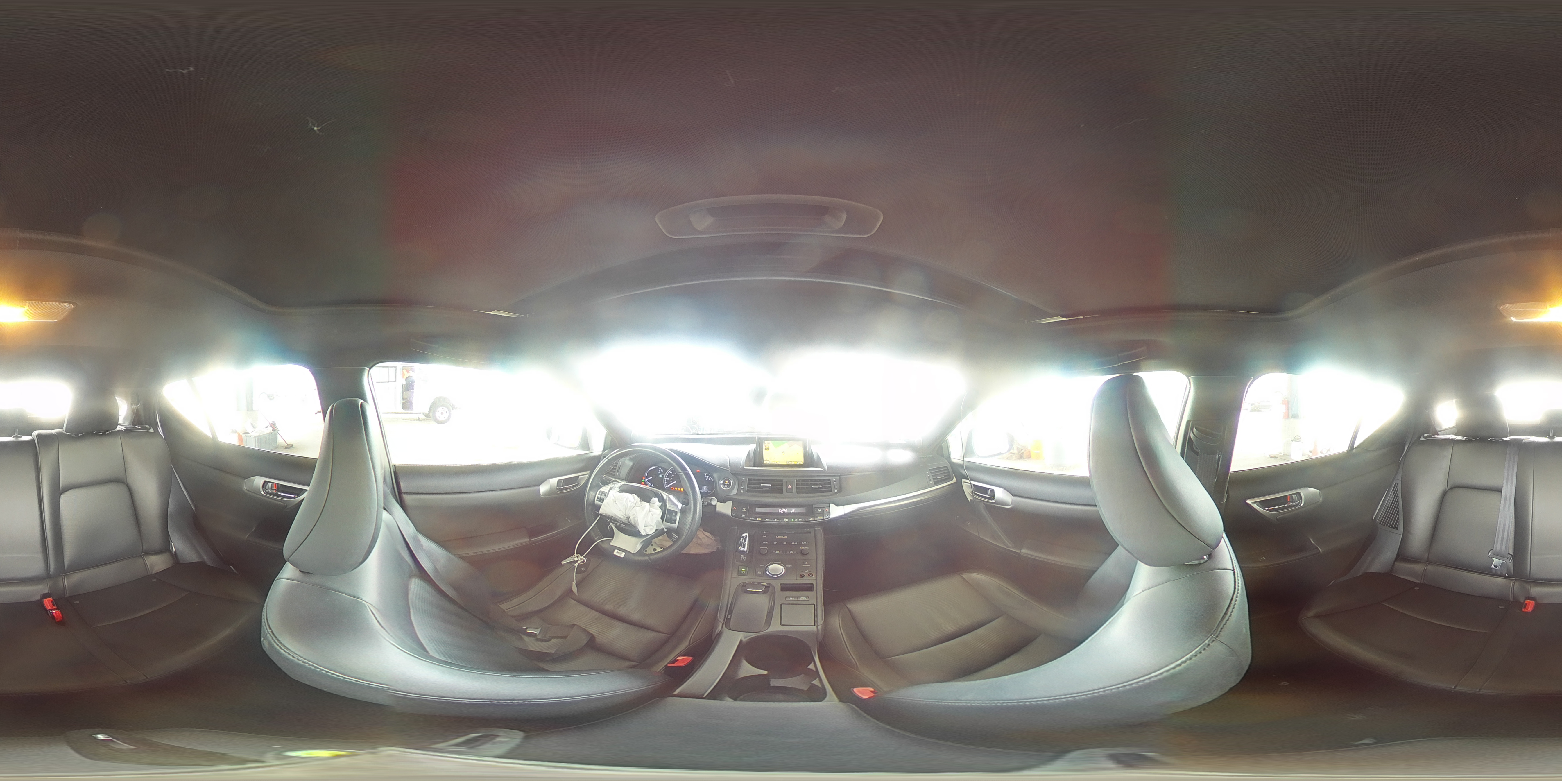 2012 Lexus CT - Image 12