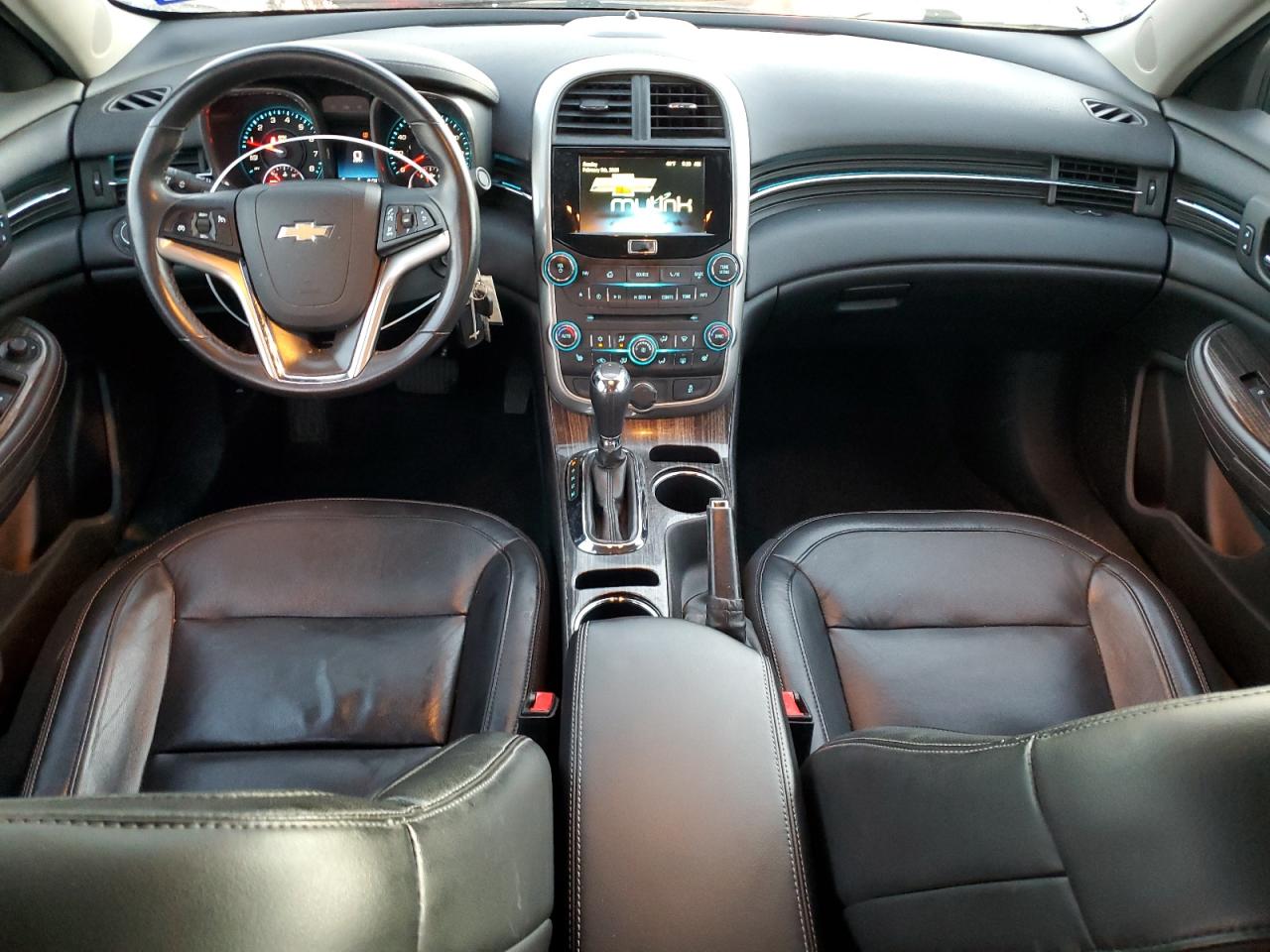 2016 Chevrolet Malibu - Image 8