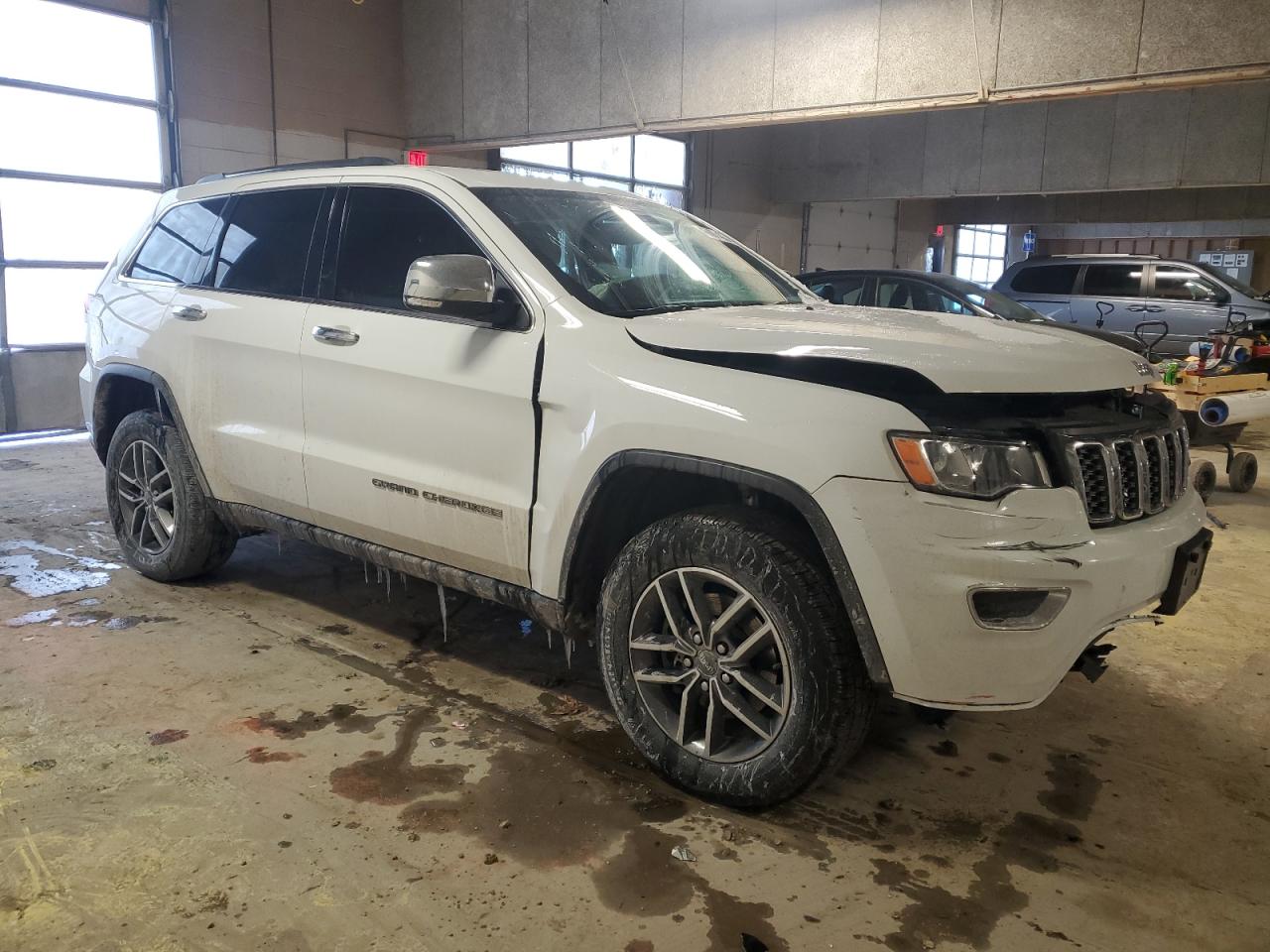 2020 Jeep Grand Cherokee - Image 4