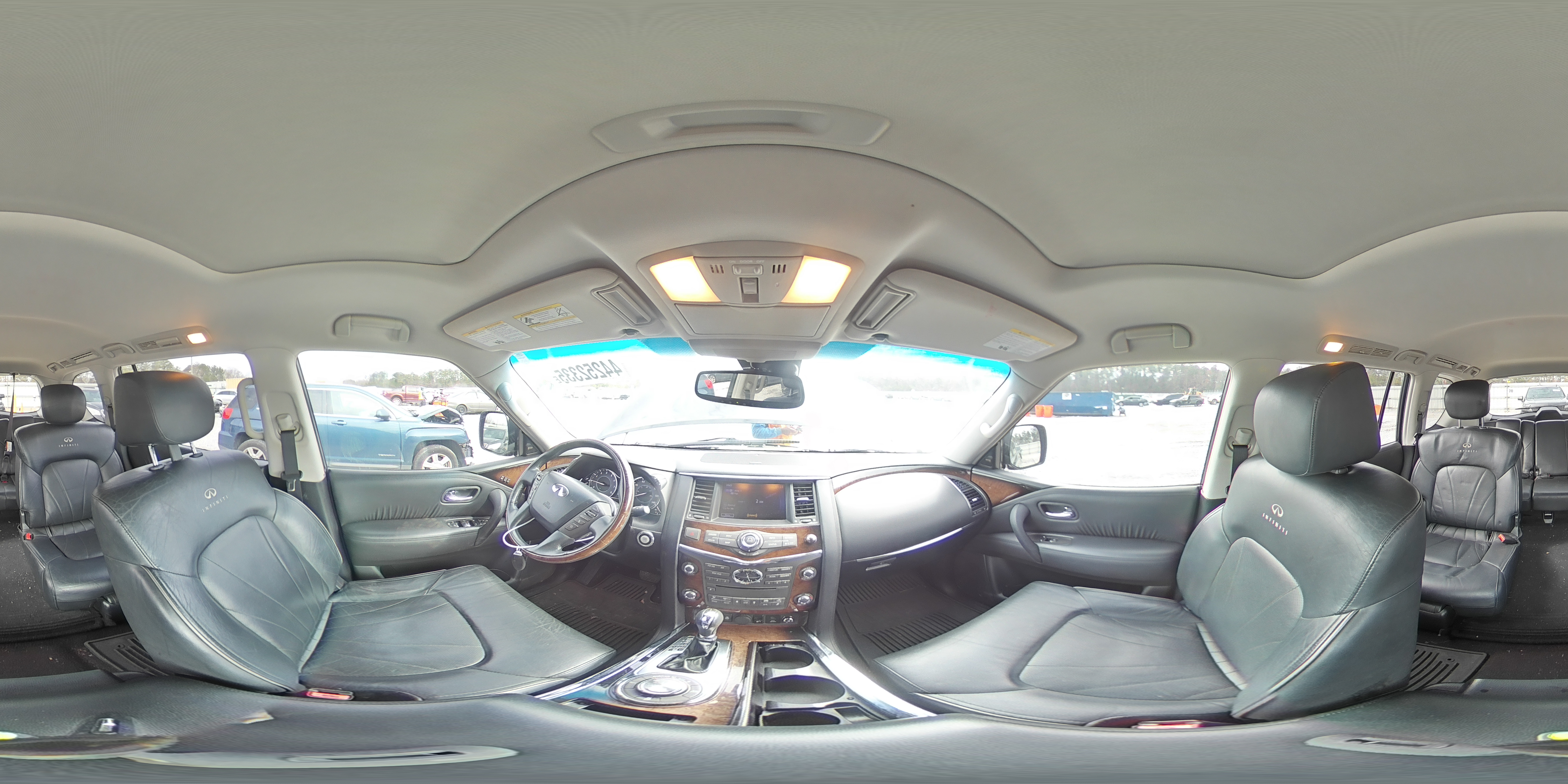2013 Infiniti QX56 - Image 14